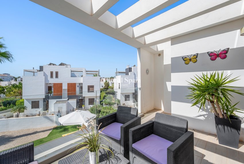 Venta - VILLA -
ORIHUELA COSTA - VILLAMARTÍN