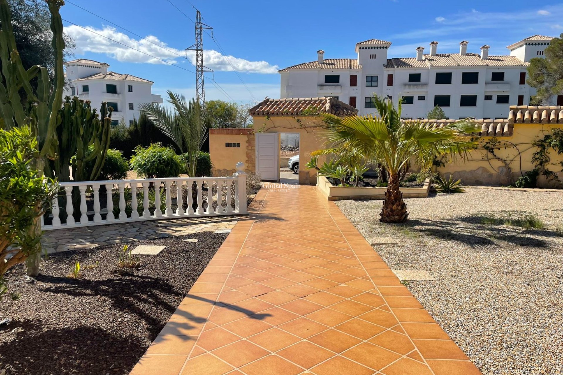 Venta - Villa -
ORIHUELA COSTA - VILLAMARTÍN