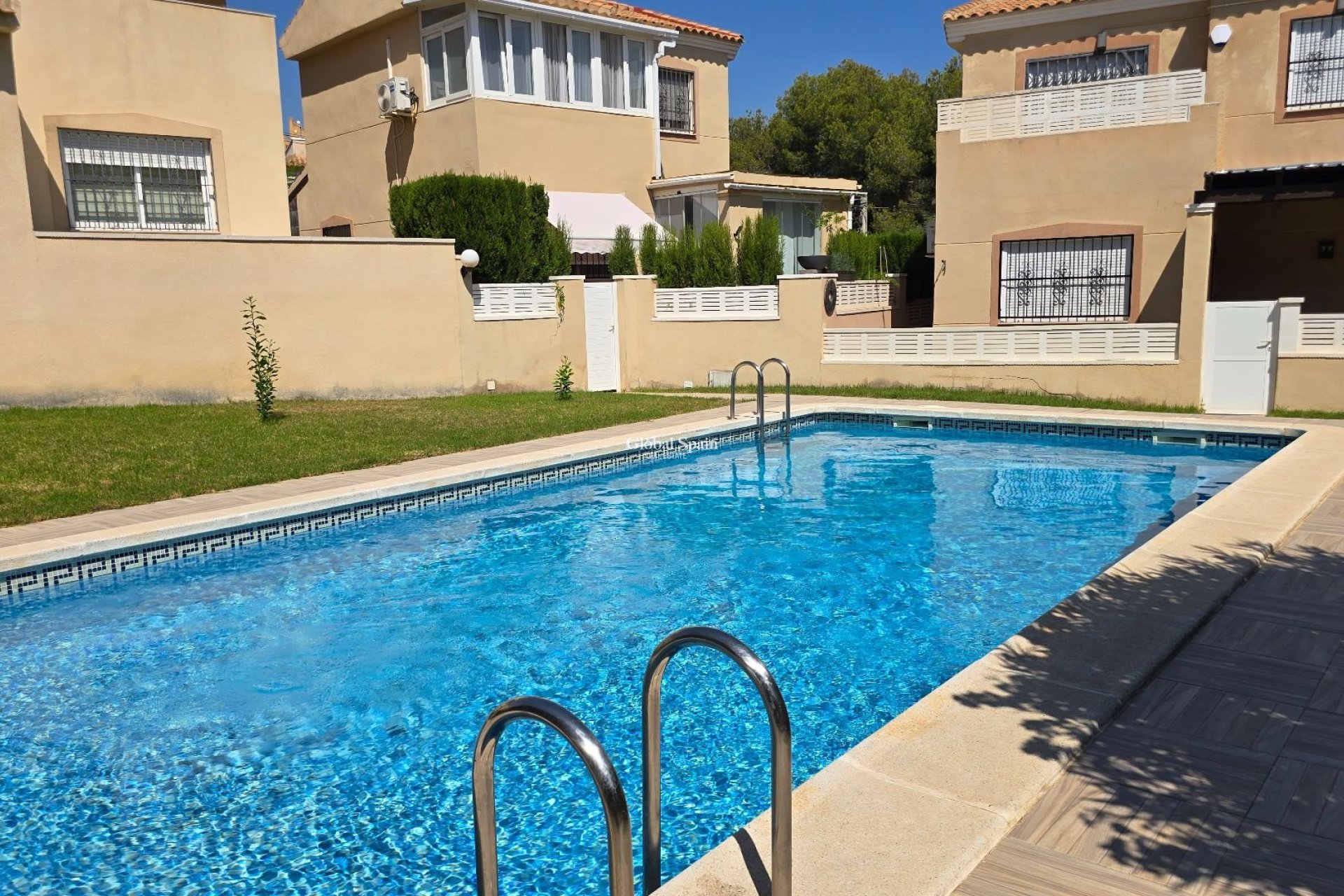 Venta - VILLA -
ORIHUELA - Inland