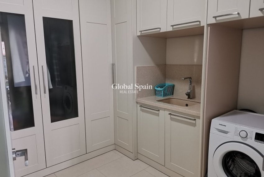 Venta - VILLA -
ORIHUELA - Inland