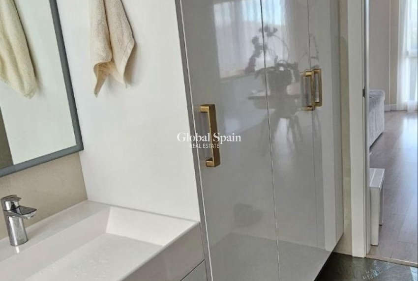 Venta - VILLA -
ORIHUELA - Inland