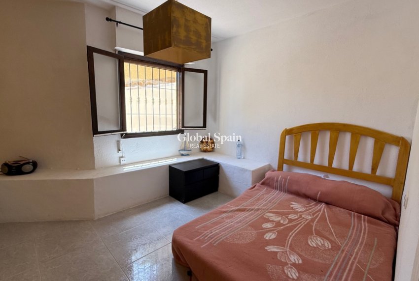 Venta - VILLA -
ORIHUELA - Inland