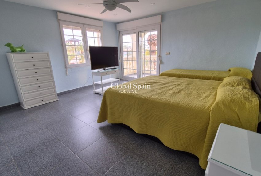 Venta - VILLA -
ORIHUELA - Inland