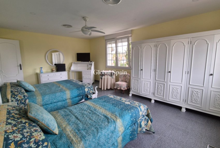 Venta - VILLA -
ORIHUELA - Inland