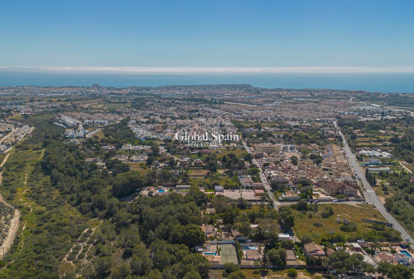 Venta - VILLA -
ORIHUELA - Inland
