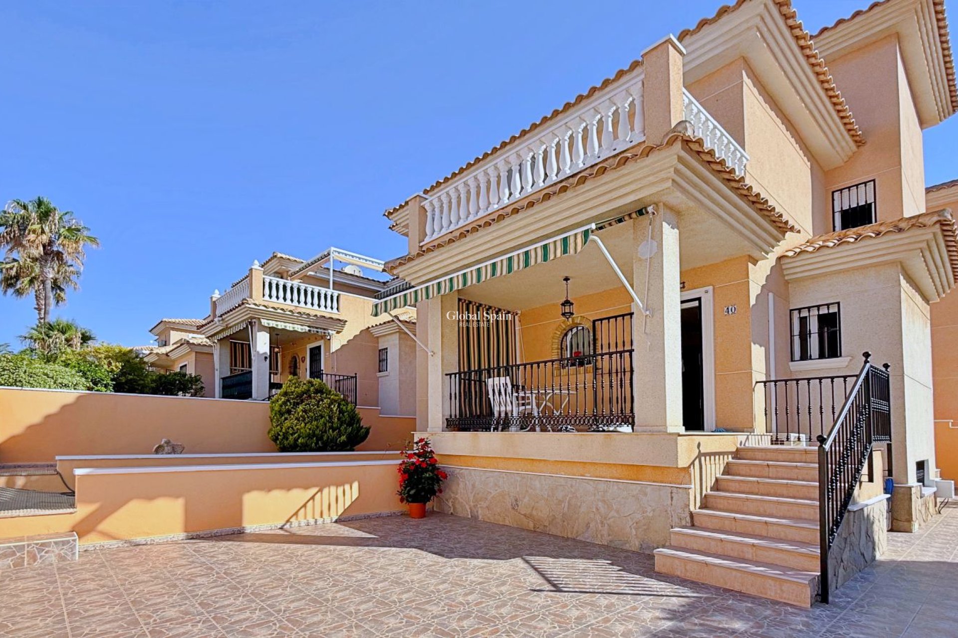 Venta - VILLA -
ORIHUELA - Inland