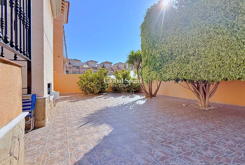 Venta - VILLA -
ORIHUELA - Inland