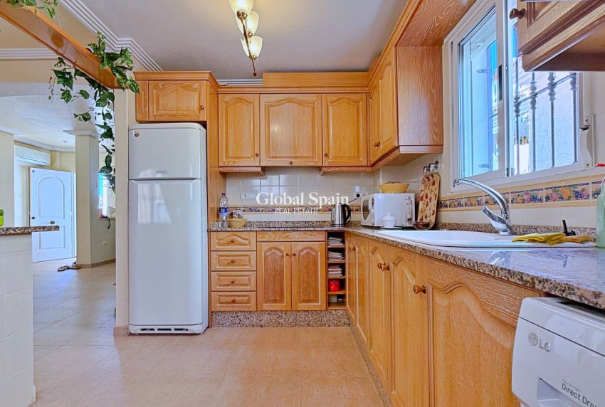 Venta - VILLA -
ORIHUELA - Inland