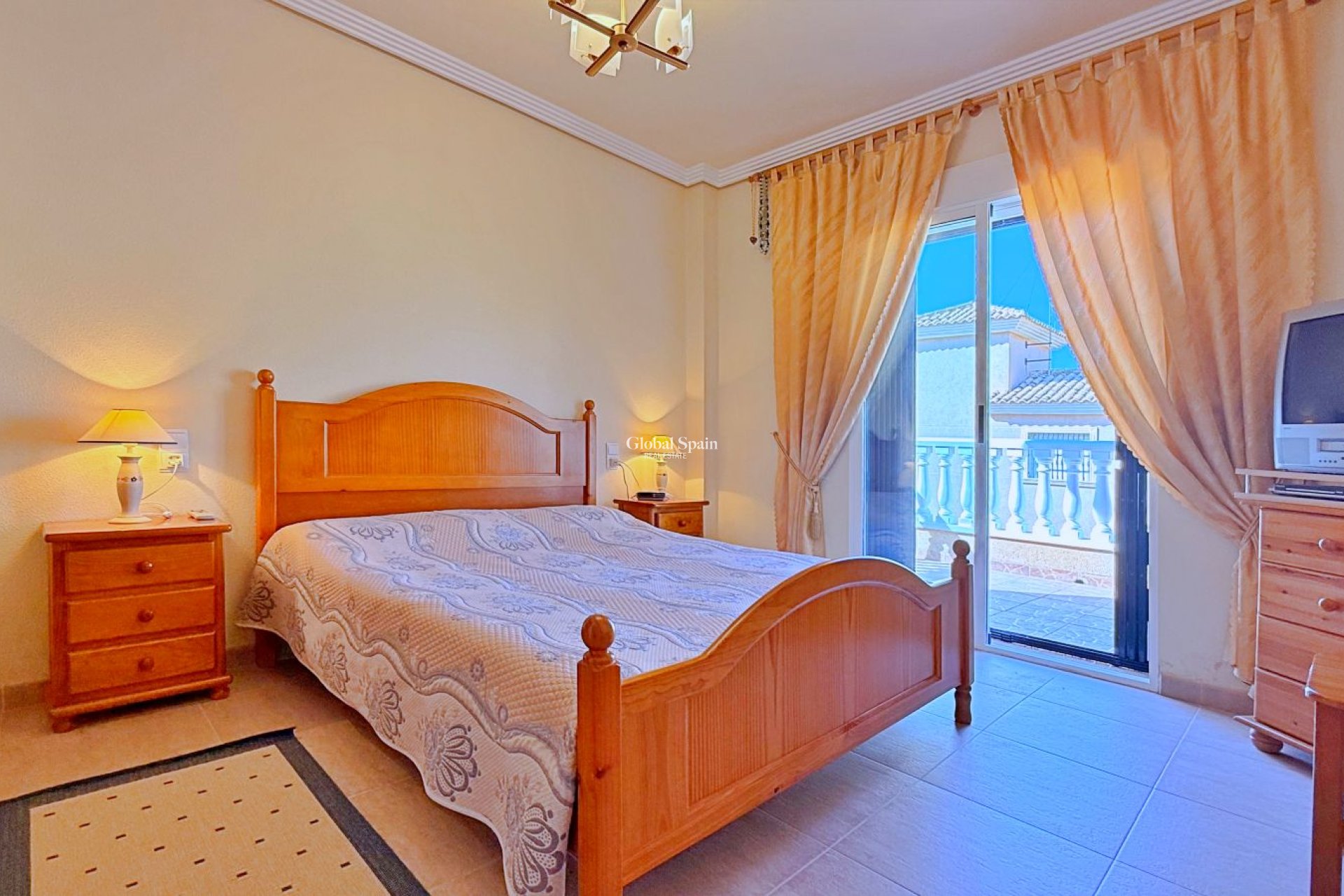Venta - VILLA -
ORIHUELA - Inland