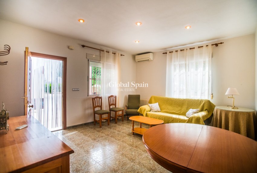 Venta - VILLA -
ORIHUELA - La Matanza