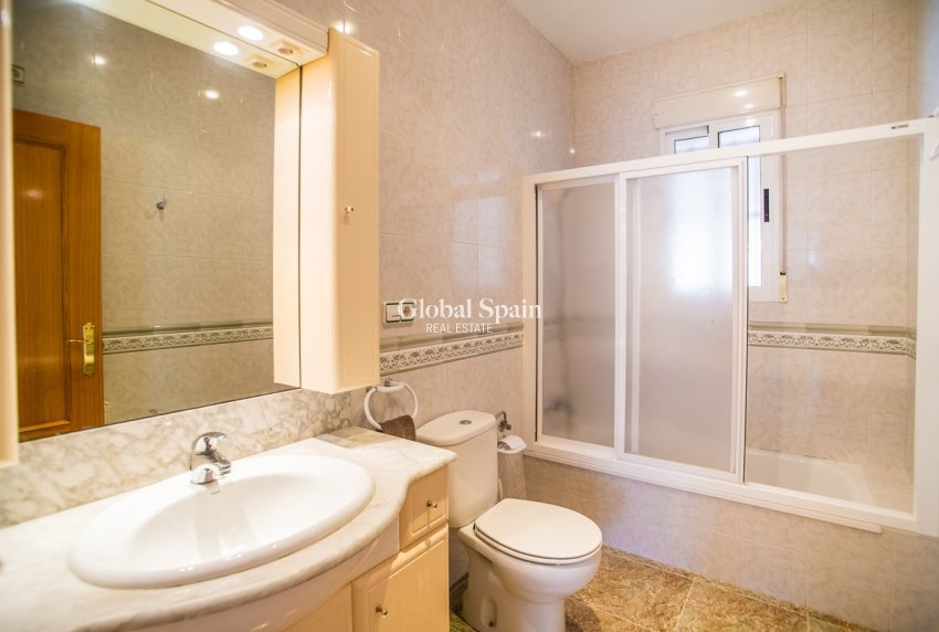 Venta - VILLA -
ORIHUELA - La Matanza