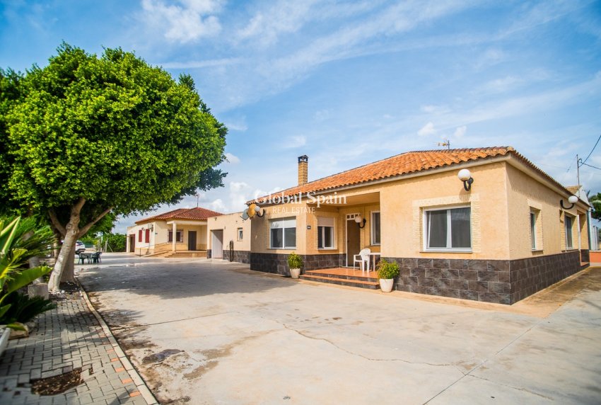 Venta - VILLA -
ORIHUELA - La Matanza