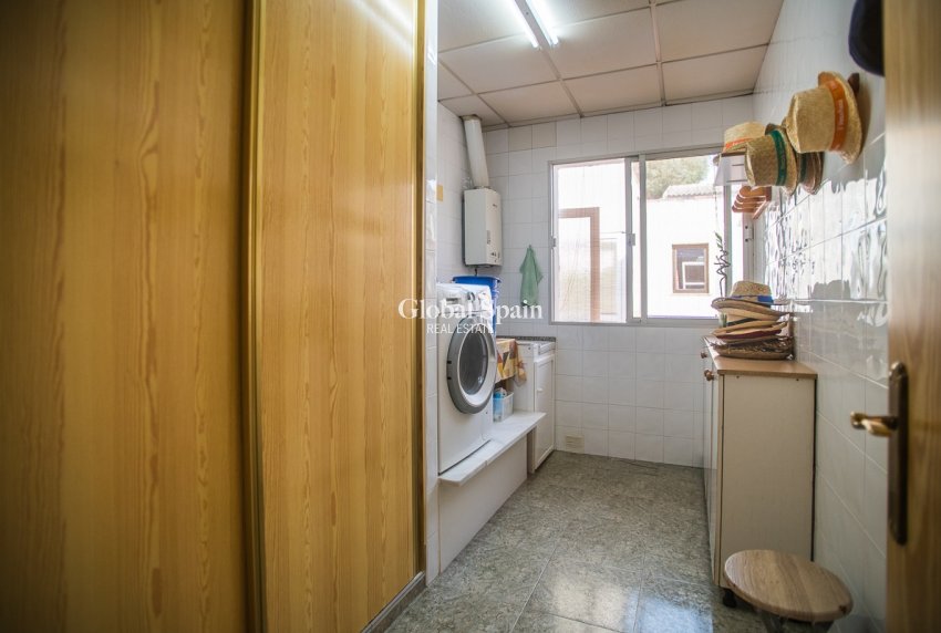 Venta - VILLA -
ORIHUELA - La Matanza