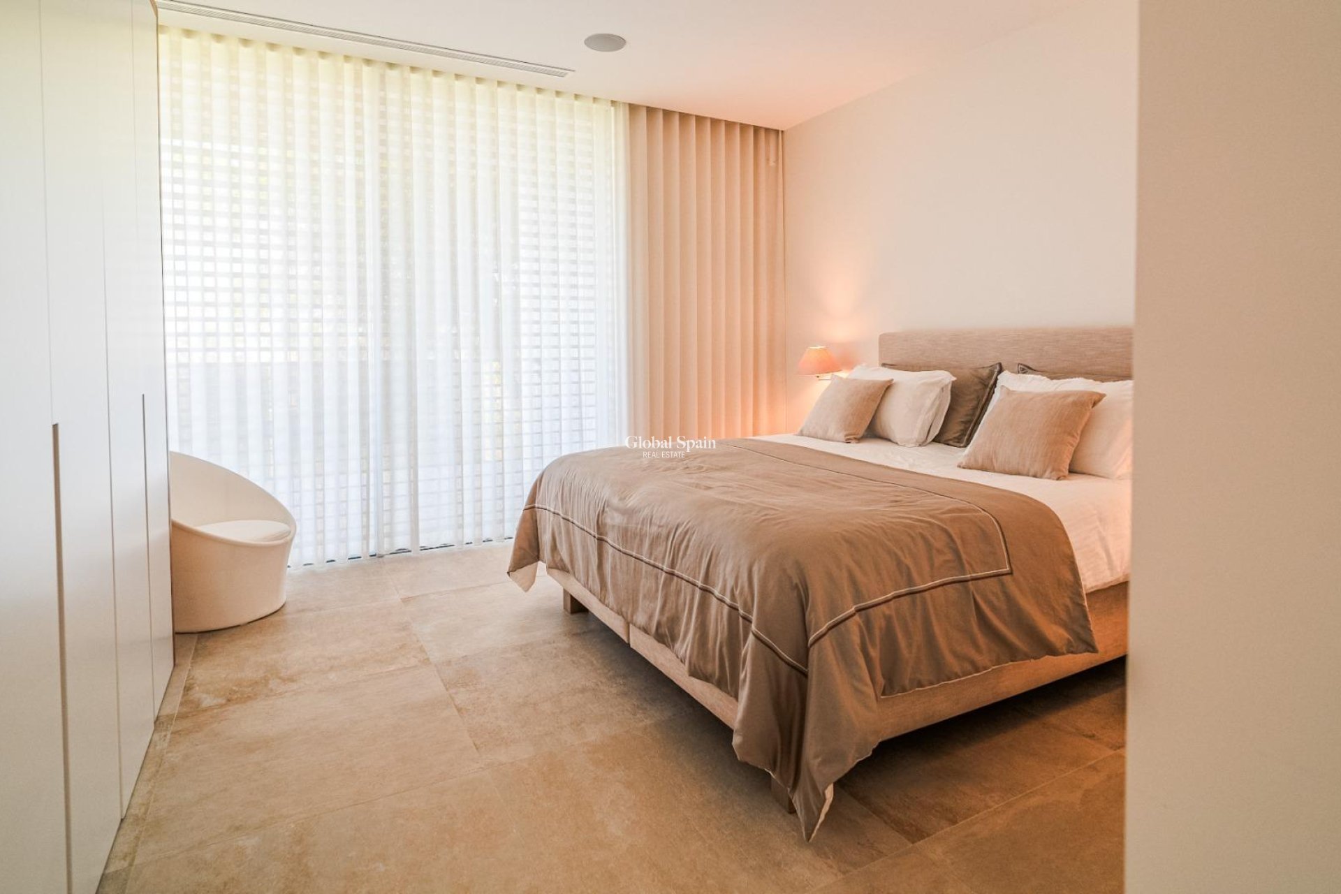 Venta - VILLA -
ORIHUELA - LAS COLINAS GOLF RESORT