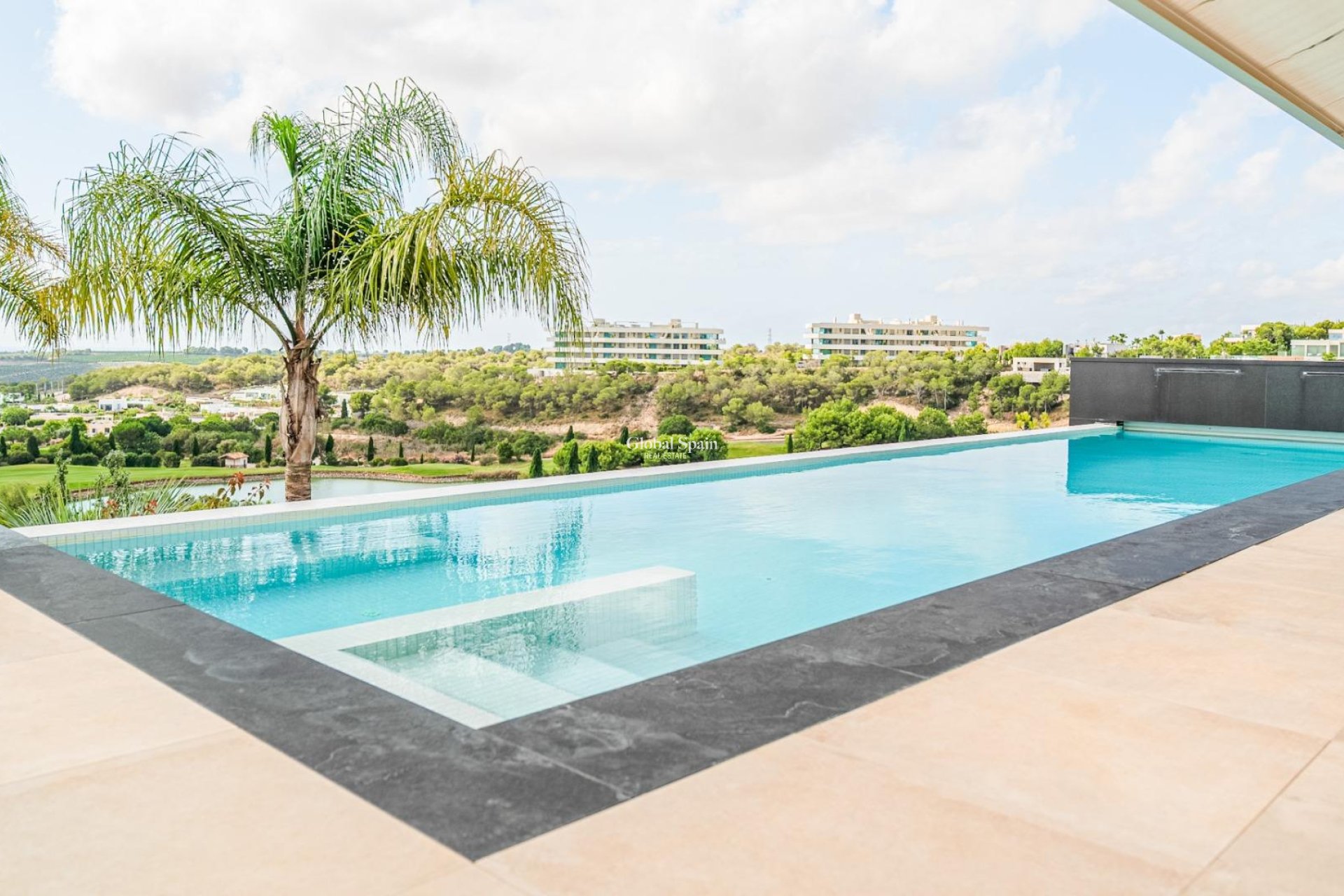 Venta - VILLA -
ORIHUELA - LAS COLINAS GOLF RESORT