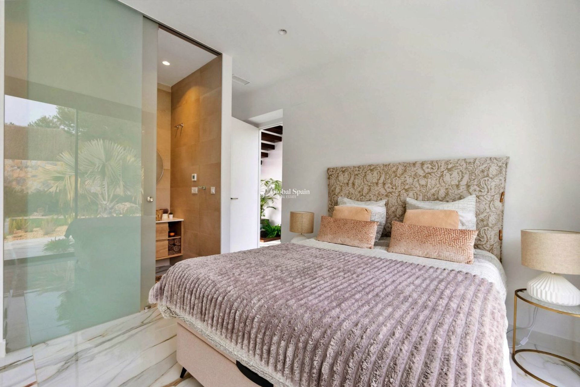 Venta - VILLA -
ORIHUELA - LAS COLINAS GOLF RESORT