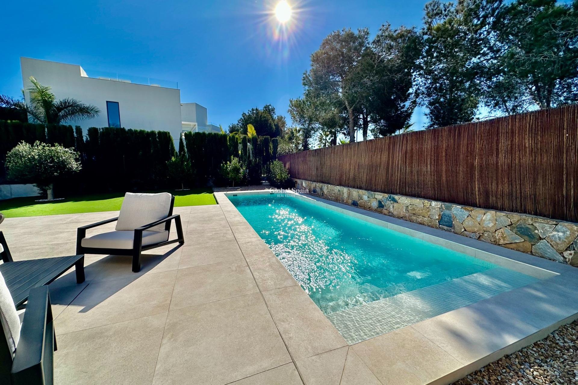 Venta - VILLA -
ORIHUELA - LAS COLINAS GOLF RESORT