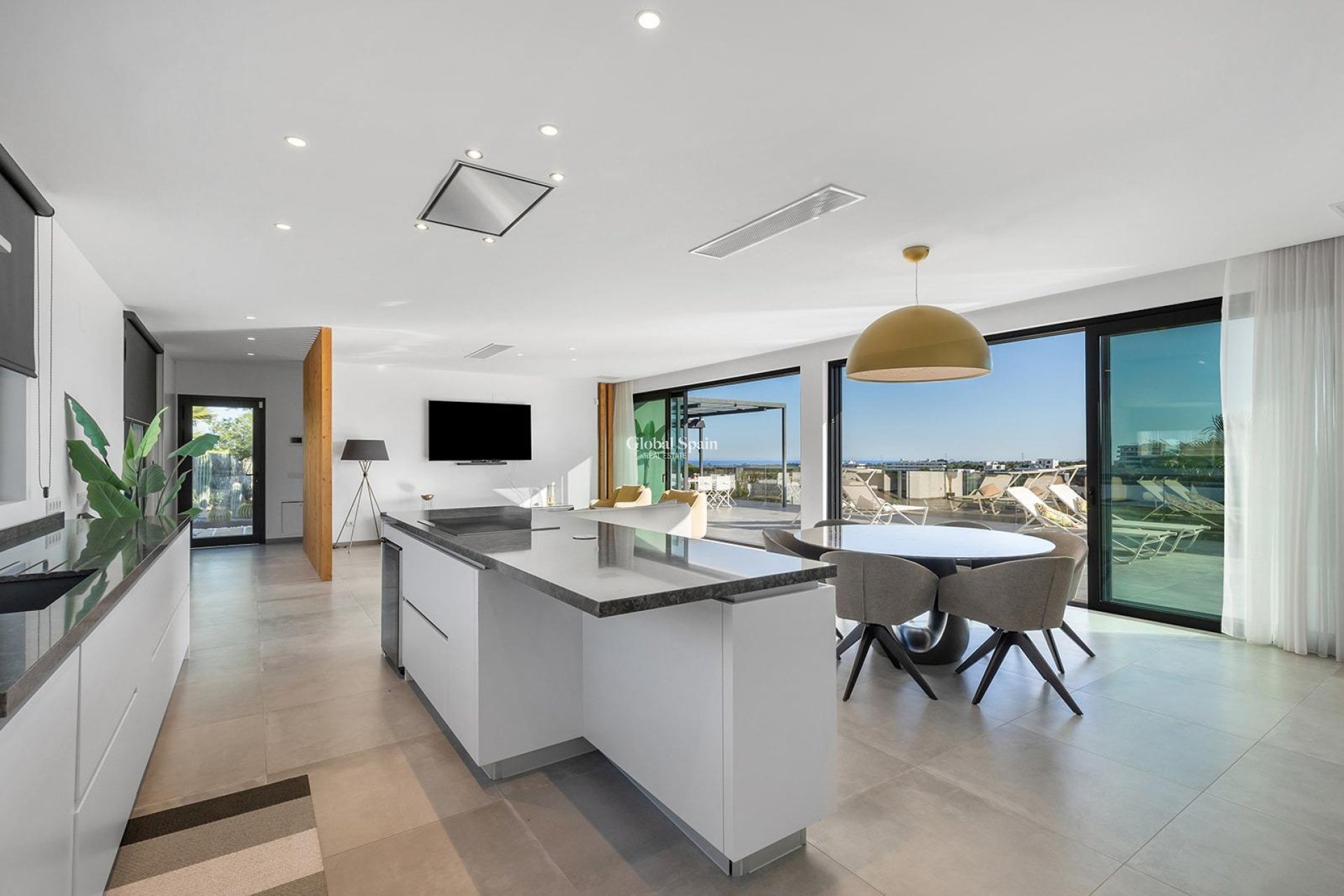 Venta - VILLA -
ORIHUELA - LAS COLINAS GOLF RESORT