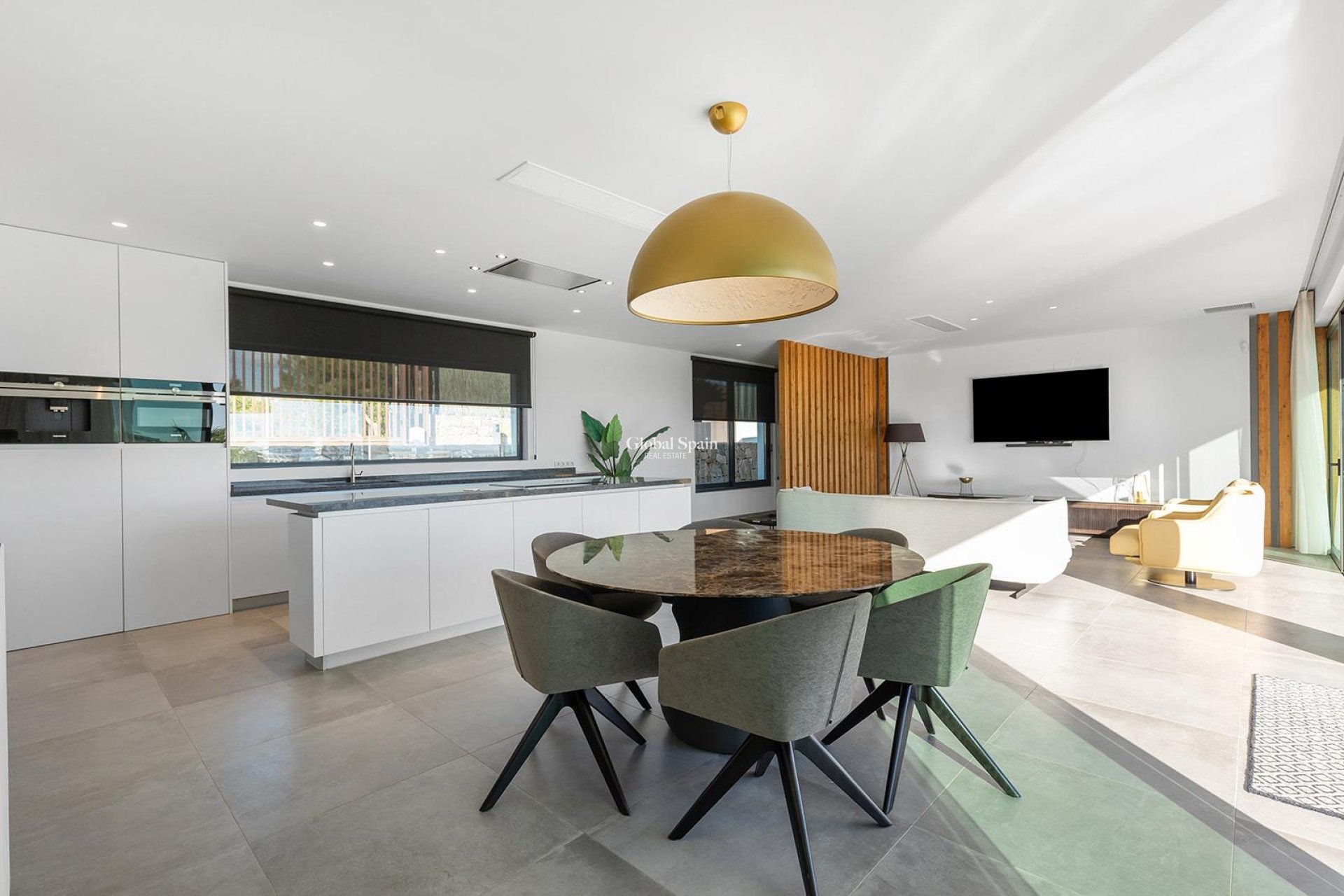 Venta - VILLA -
ORIHUELA - LAS COLINAS GOLF RESORT