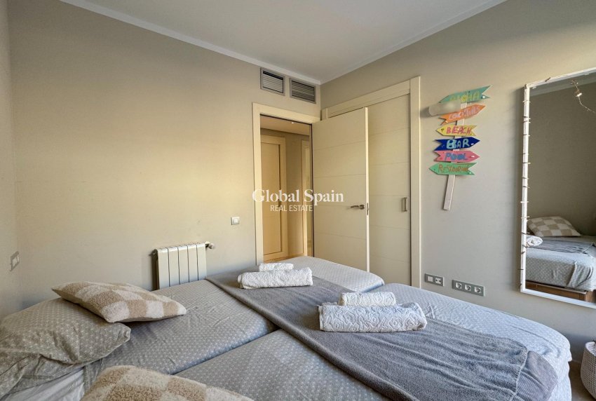 Venta - VILLA -
ORIHUELA - LAS COLINAS GOLF RESORT