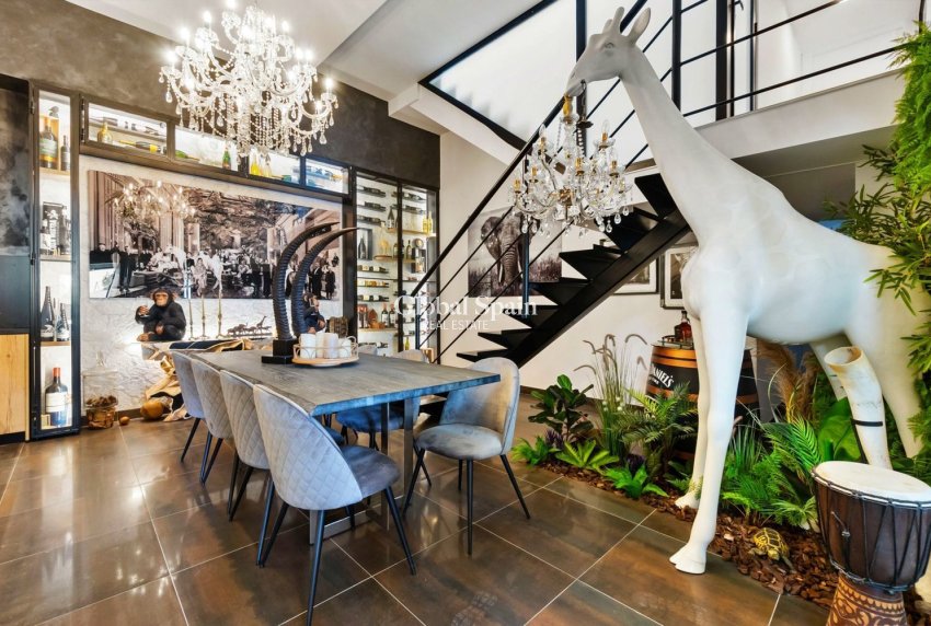 Venta - VILLA -
ORIHUELA - LAS COLINAS GOLF RESORT