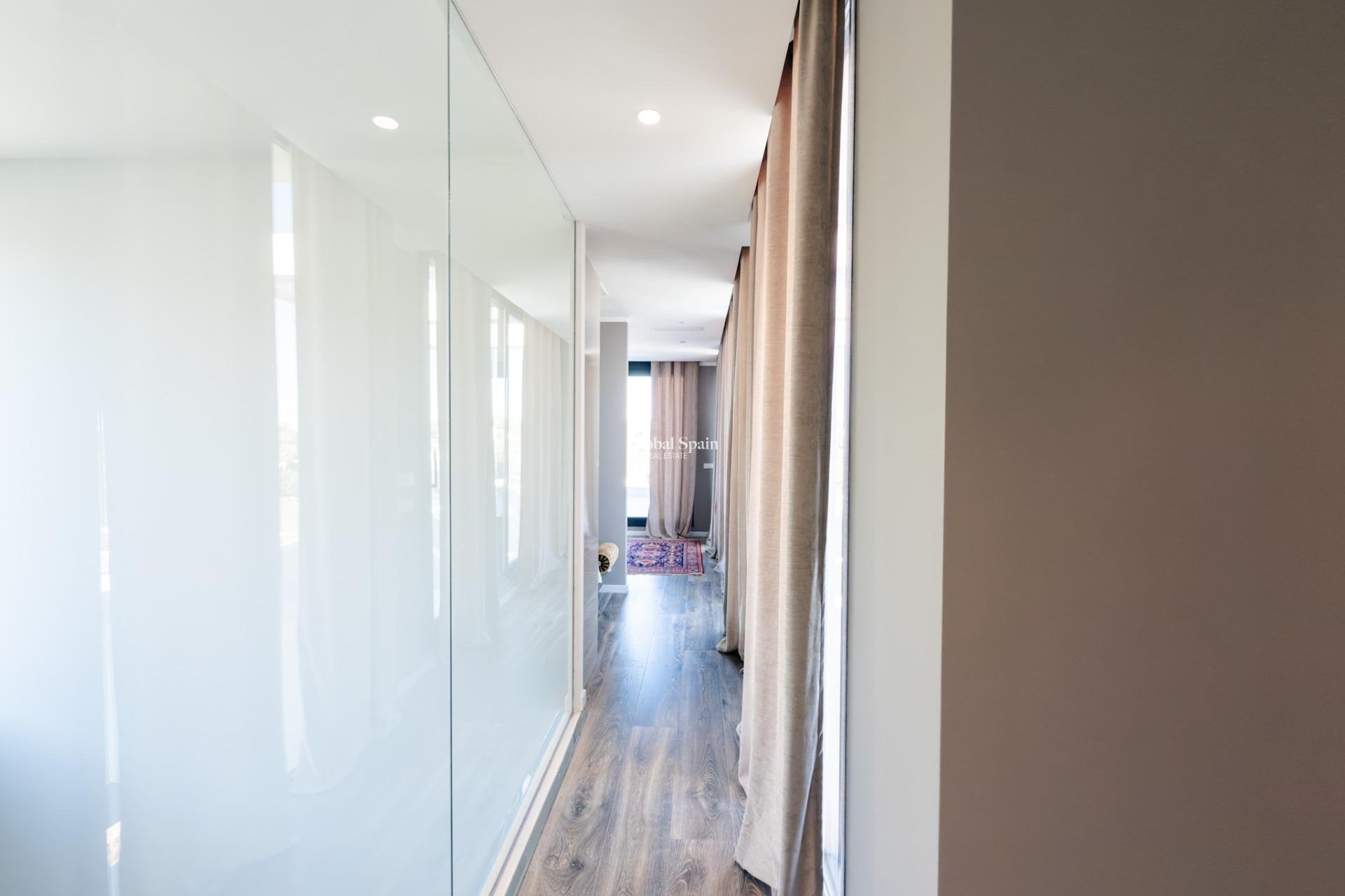 Venta - VILLA -
ORIHUELA - LAS COLINAS GOLF RESORT