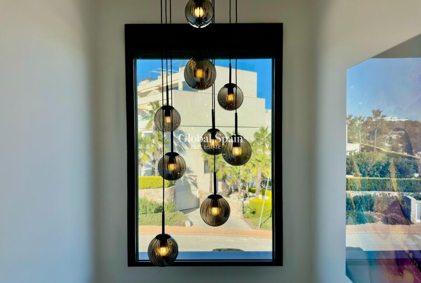 Venta - VILLA -
ORIHUELA - LAS COLINAS GOLF RESORT