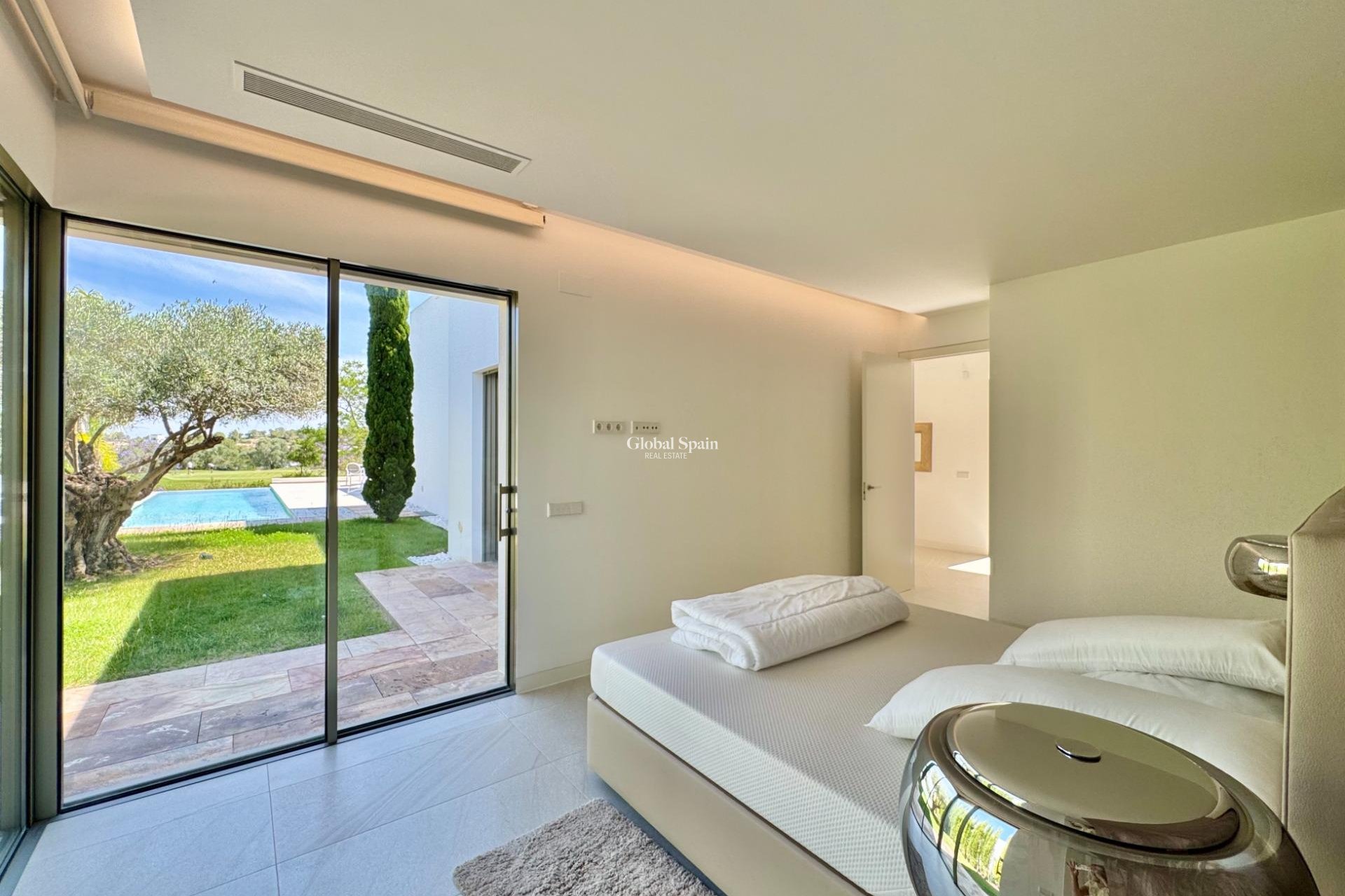 Venta - VILLA -
ORIHUELA - LAS COLINAS GOLF RESORT