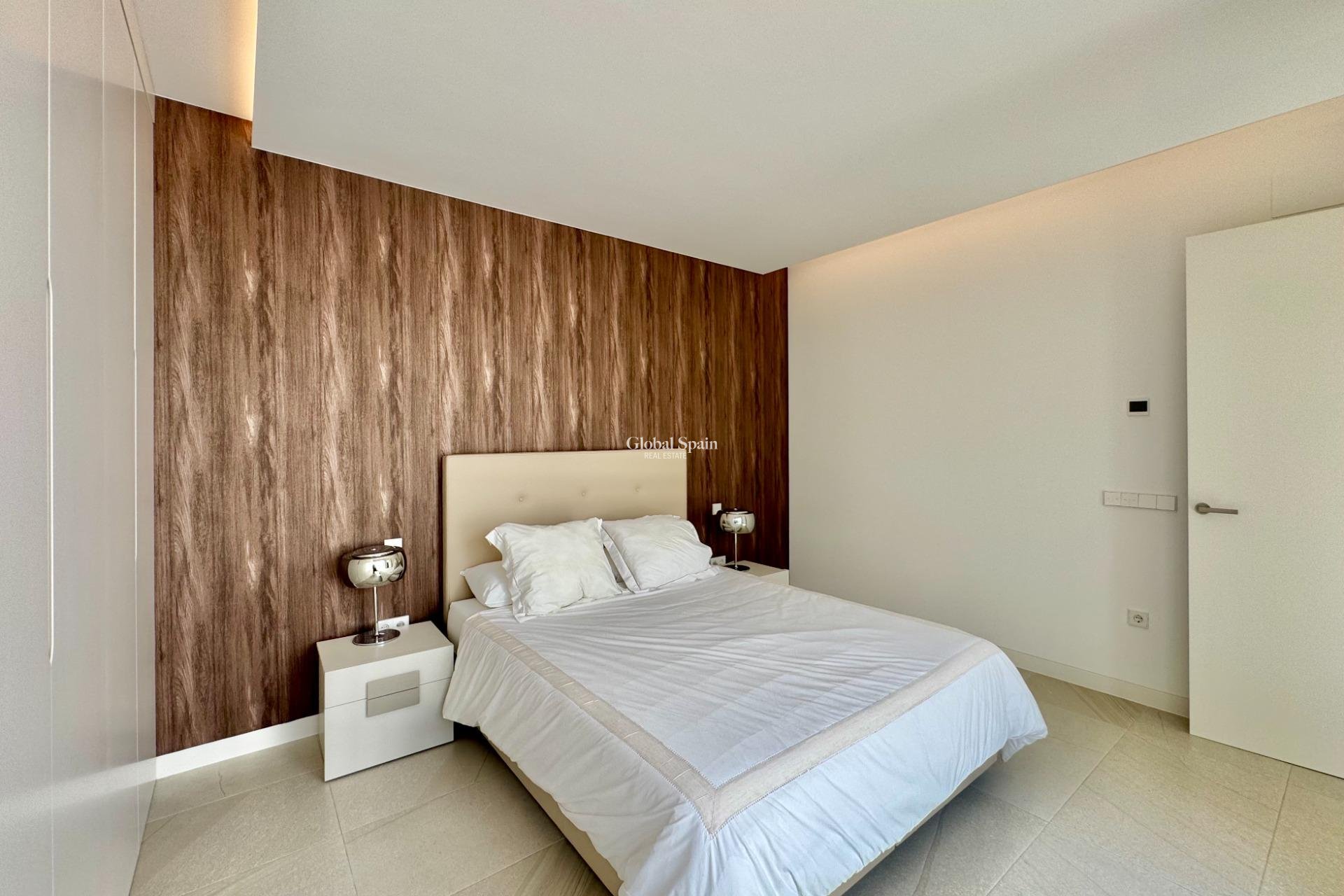 Venta - VILLA -
ORIHUELA - LAS COLINAS GOLF RESORT