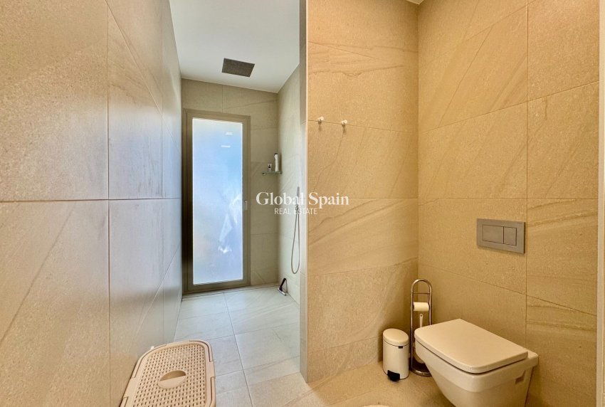 Venta - VILLA -
ORIHUELA - LAS COLINAS GOLF RESORT
