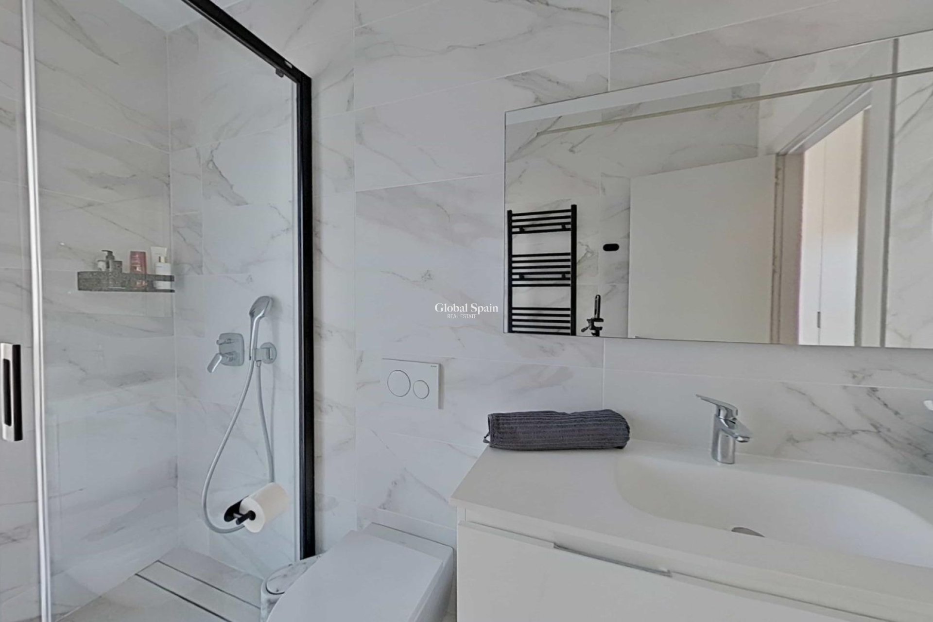 Venta - VILLA -
ORIHUELA - Las Colinas Golf