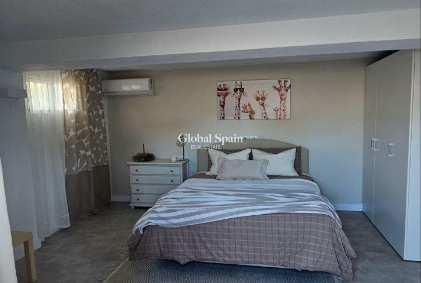 Venta - VILLA -
ORIHUELA - Urb. Montepinar