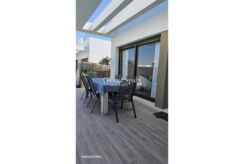 Venta - Villa -
ORIHUELA - Vistabella Golf