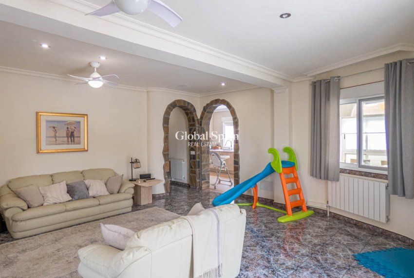 Venta - VILLA -
ORIHUELA - 