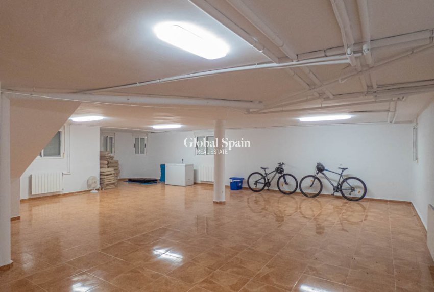 Venta - VILLA -
ORIHUELA - 