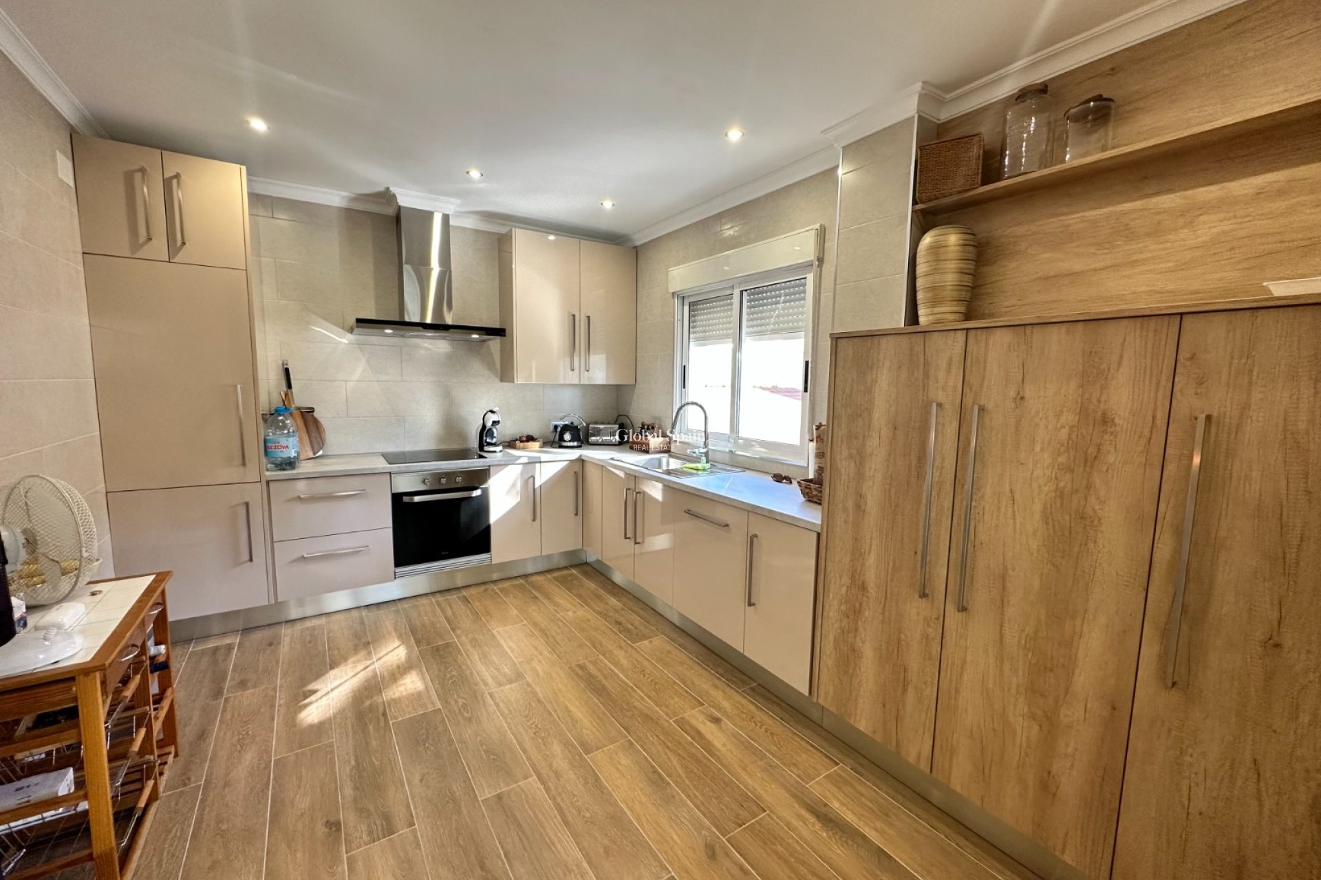 Venta - Villa -
ORIHUELA - 