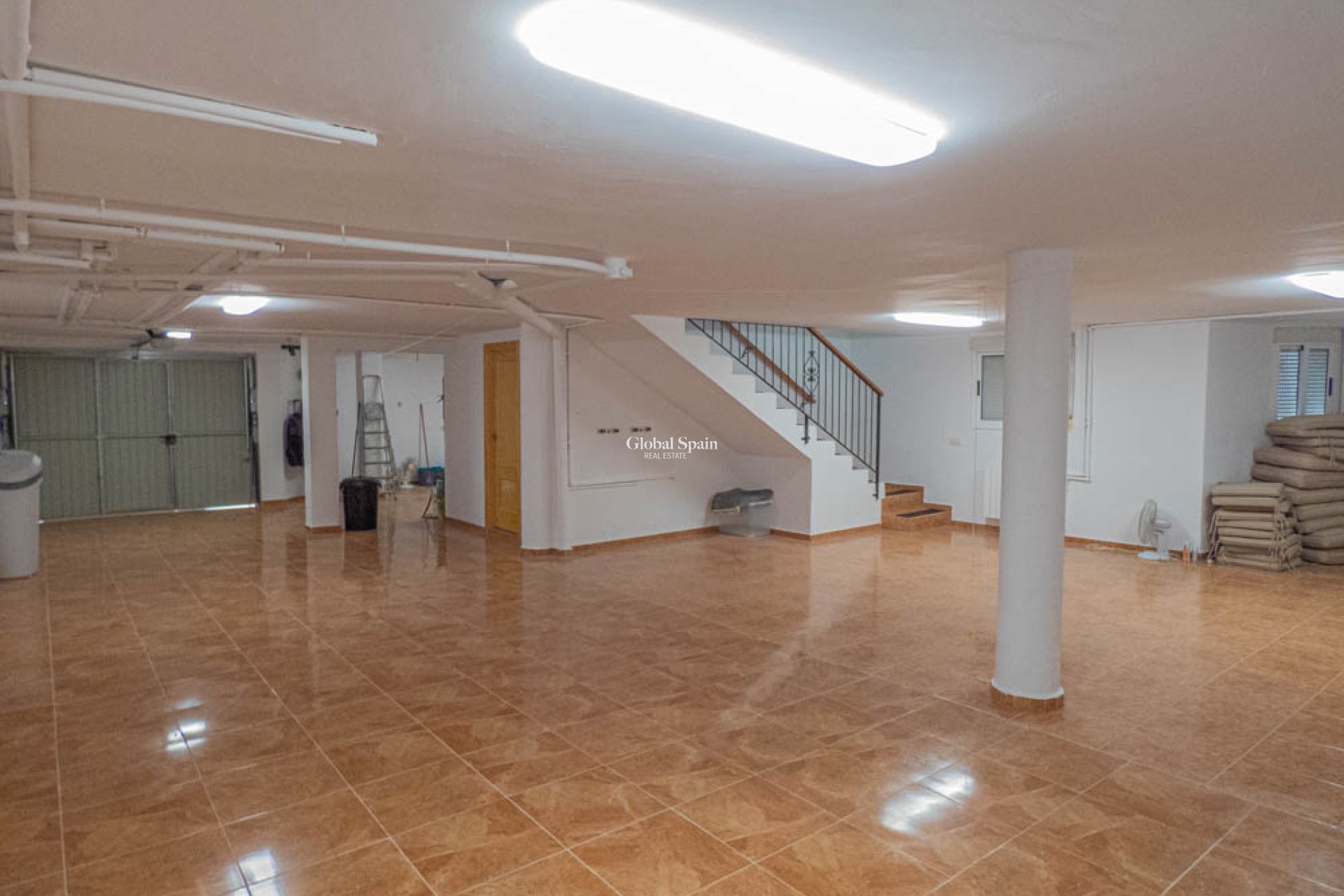 Venta - Villa -
ORIHUELA - 