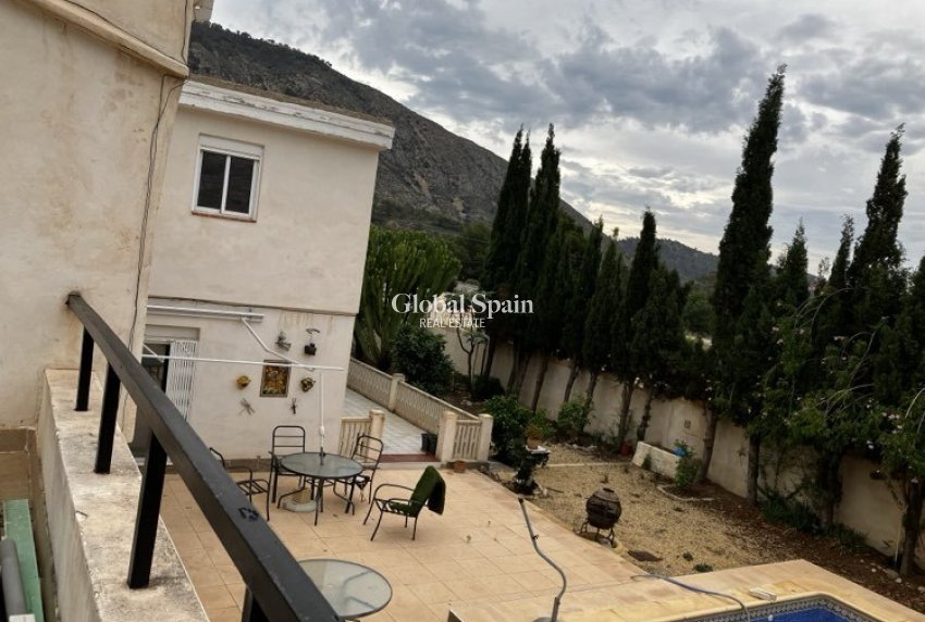 Venta - VILLA -
ORXETA - Costa Blanca