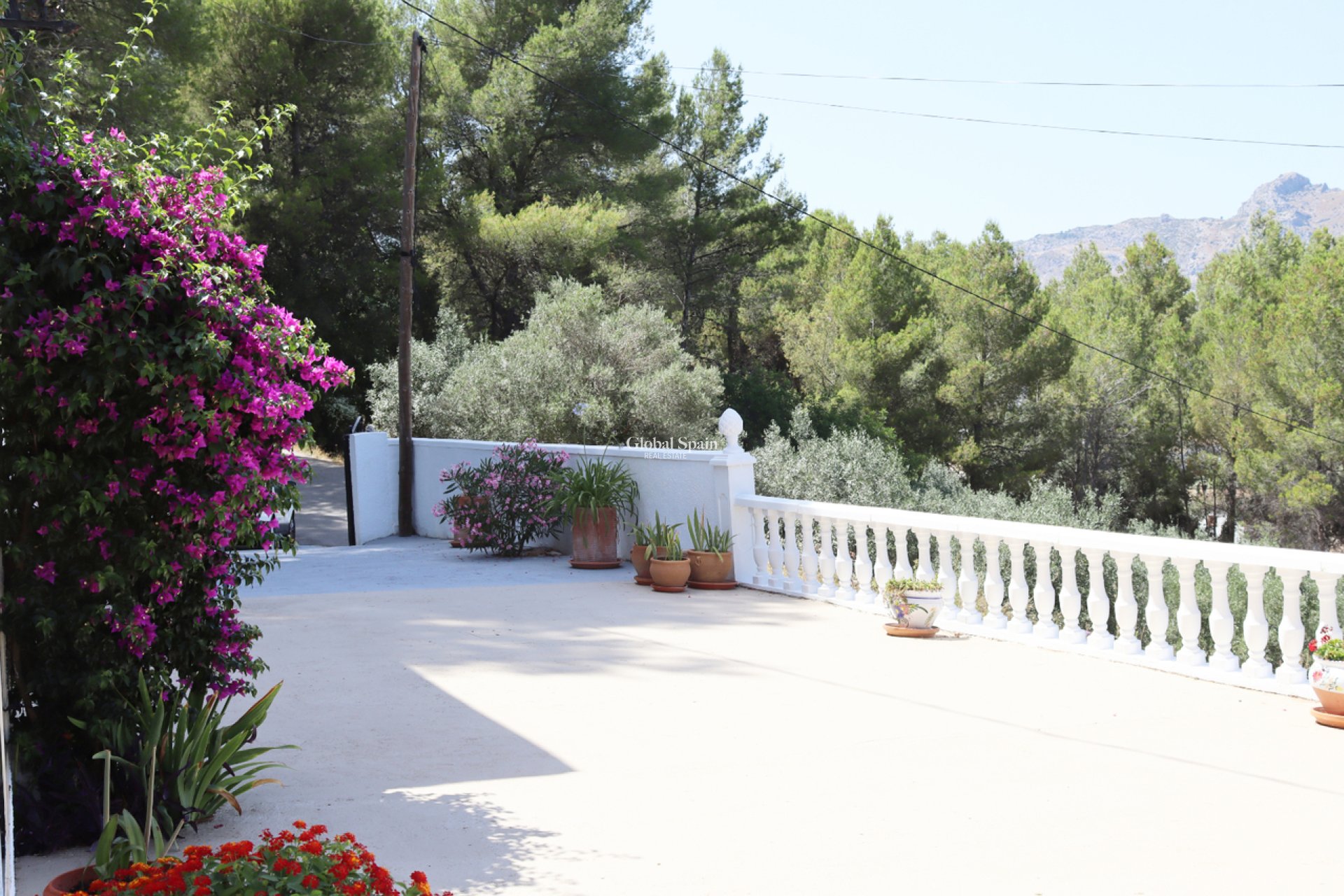 Venta - VILLA -
PARCENT - Inland