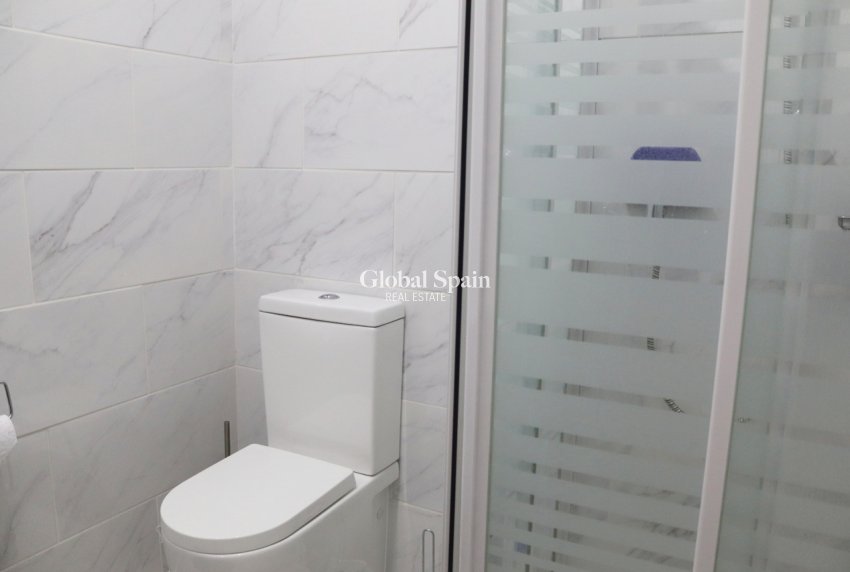 Venta - VILLA -
PARCENT - Inland