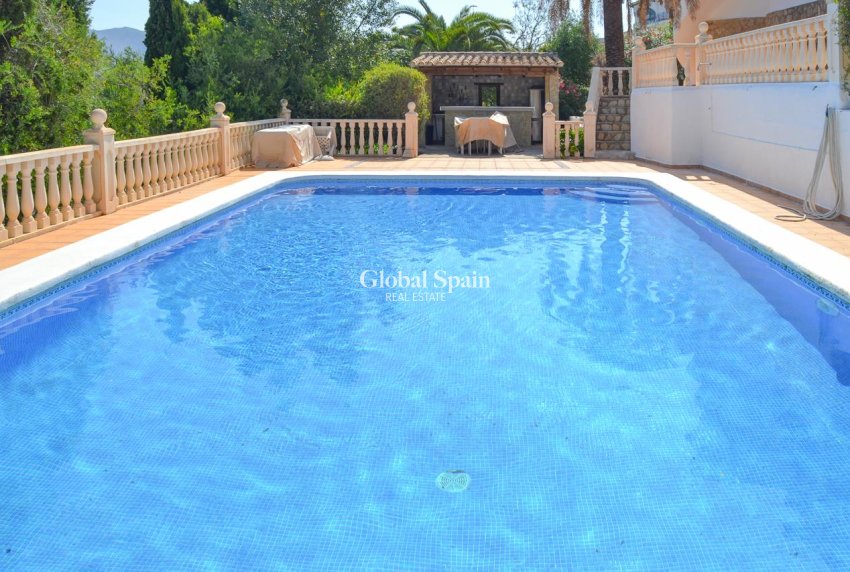 Venta - VILLA -
PEDREGUER - Inland