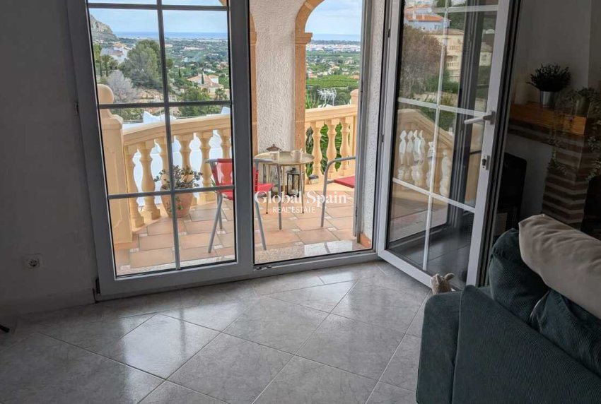 Venta - VILLA -
PEDREGUER - Inland