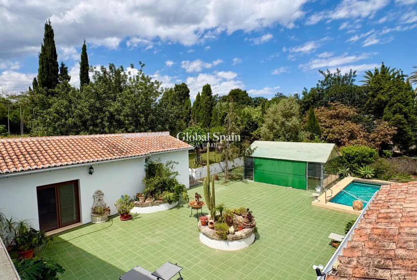 Venta - VILLA -
PEDREGUER - Pedreguer