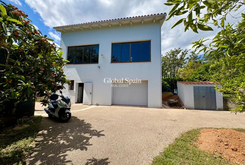 Venta - VILLA -
PEDREGUER - Pedreguer