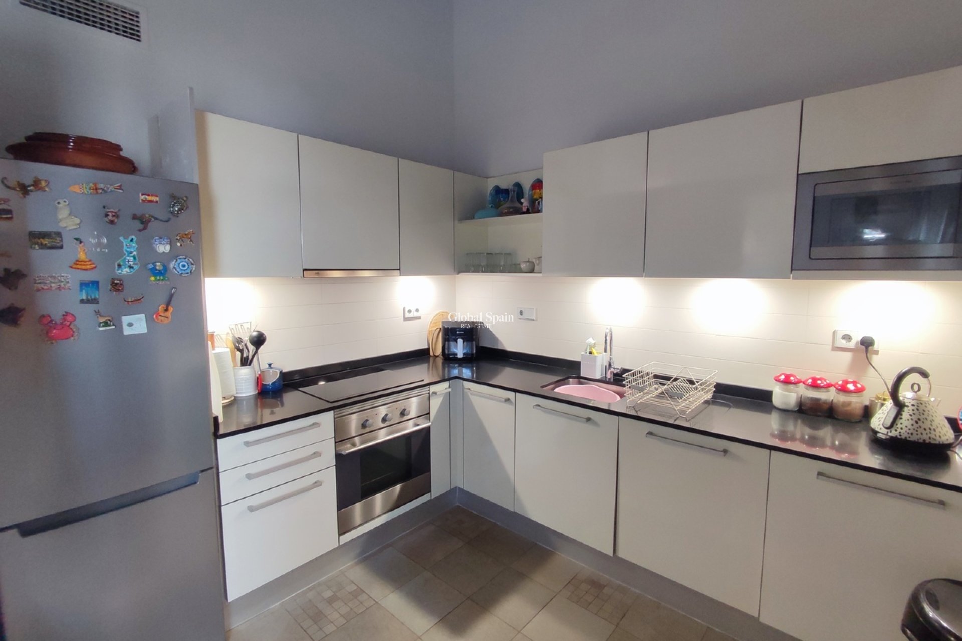 Venta - VILLA -
PERALEJA GOLF - Inland