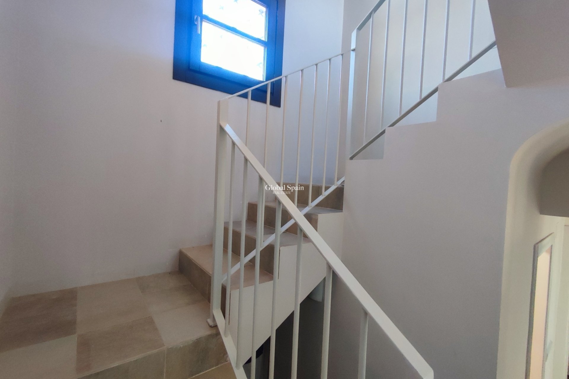 Venta - VILLA -
PERALEJA GOLF - Inland