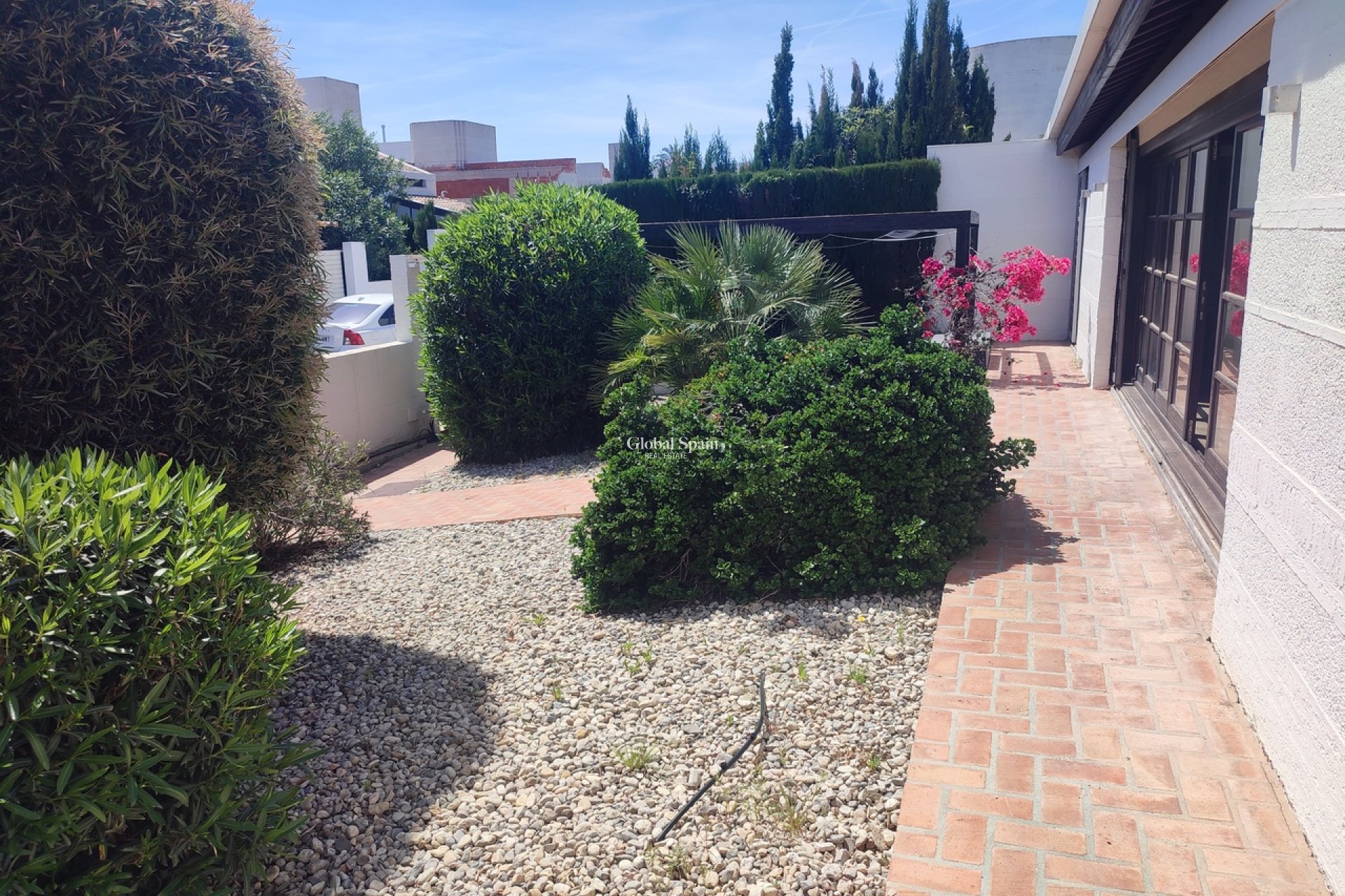 Venta - VILLA -
PERALEJA GOLF - Inland
