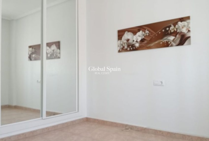 Venta - VILLA -
PILAR DE LA HORADADA - Costa Blanca