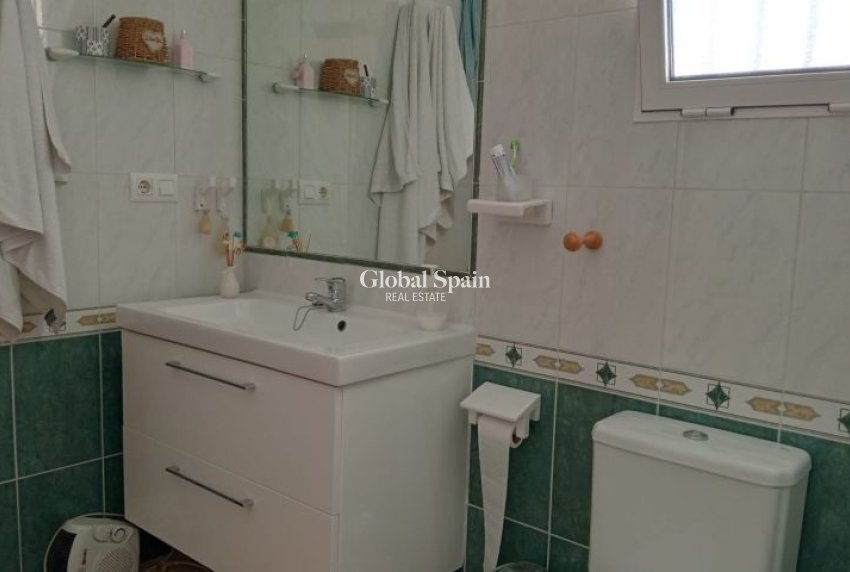 Venta - VILLA -
PILAR DE LA HORADADA - Costa Blanca