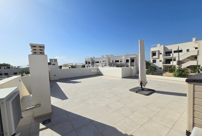 Venta - Villa -
PILAR DE LA HORADADA - Lo Romero Golf